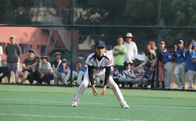 防守得靠队